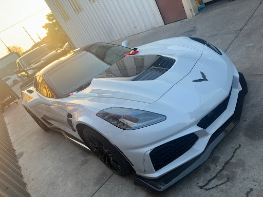 Bill's Auto Upholstery & Window Tinting - Thumbnail