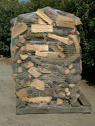 Photo n°3 de DHA à Chemillé-en-Anjou (Magasin de bois de chauffage)