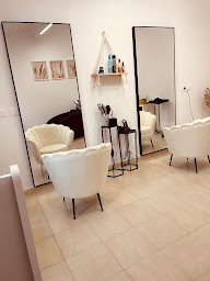 Photo n°11 de MG beauty coiffure à Morsang-sur-Orge (Salon de coiffure)
