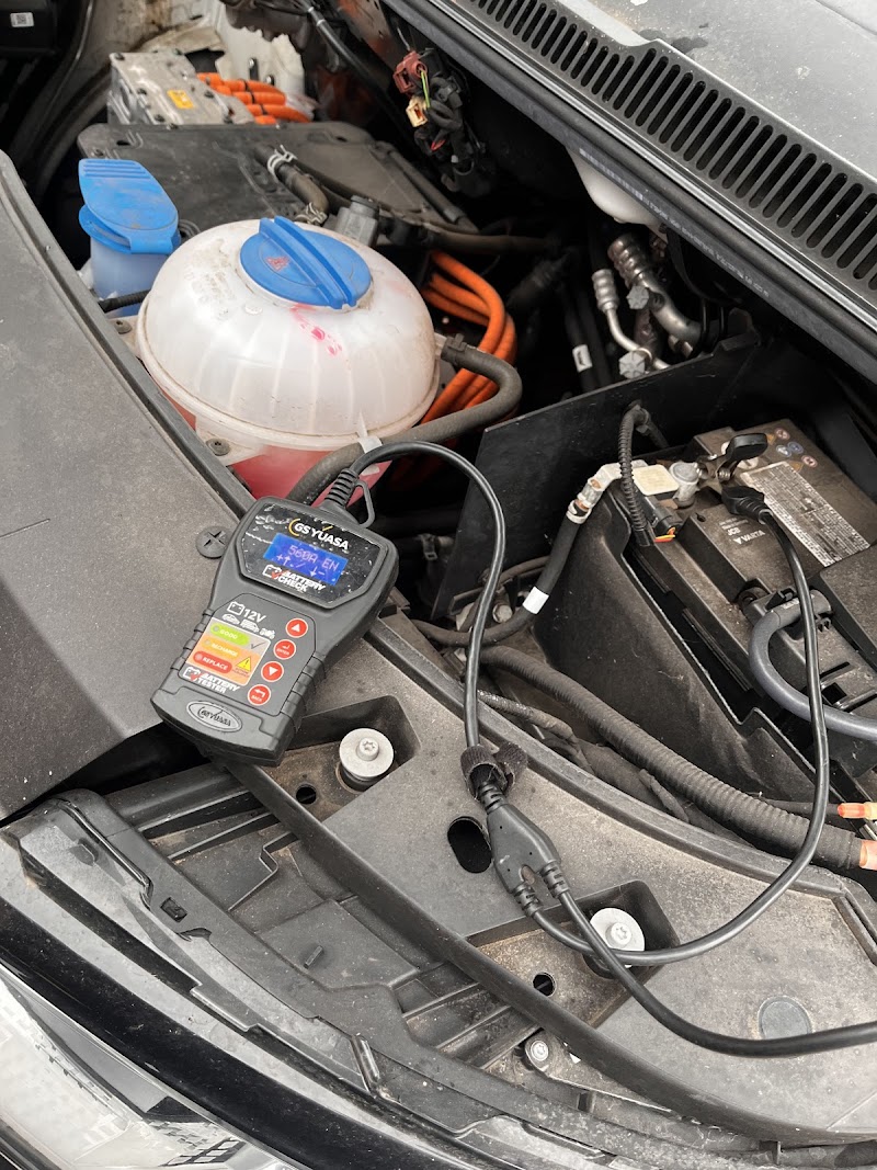 Iain's Mobile Mechanics photo 2