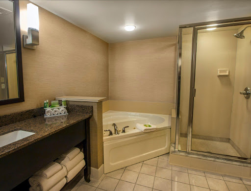 Holiday Inn Express & Suites Buffalo-Airport, an IHG Hotel Gallery - United States