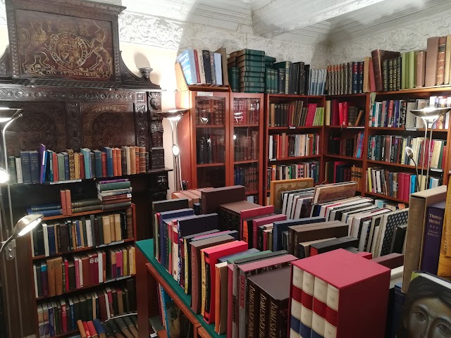 Alice's Shop Oxford
