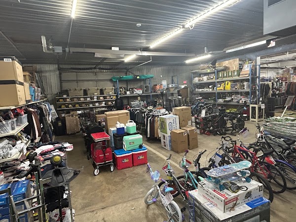 J&J Liquidation Store photo 3