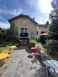 Photo n°25 de Jardin Dolivet à Gif-sur-Yvette (Restaurant)