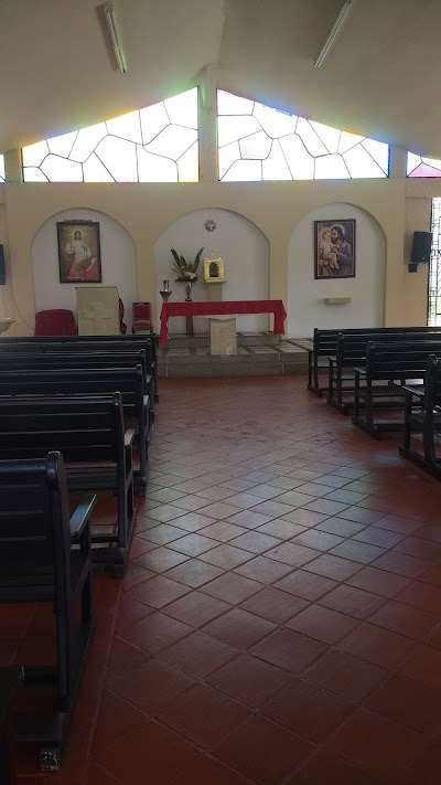 Photos of CAPILLA CAT&Oacute;LICA