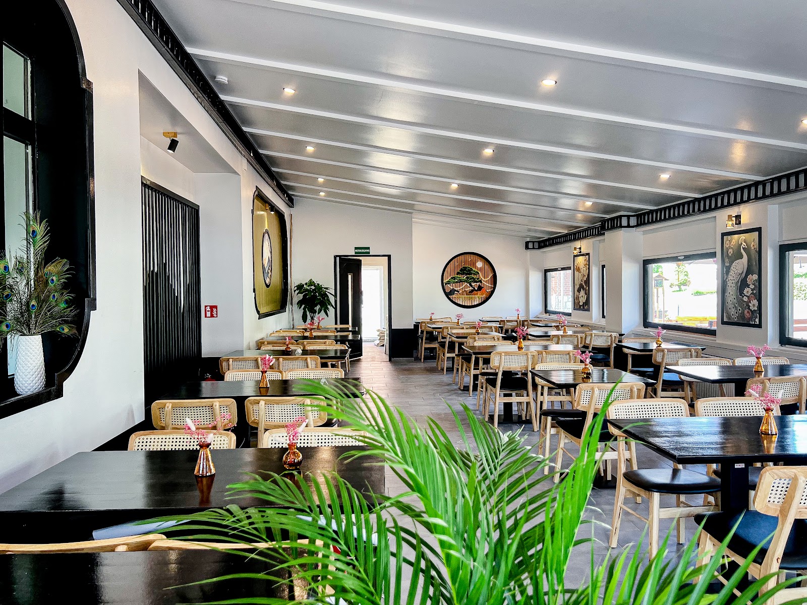 Nali Restaurant — photo 3