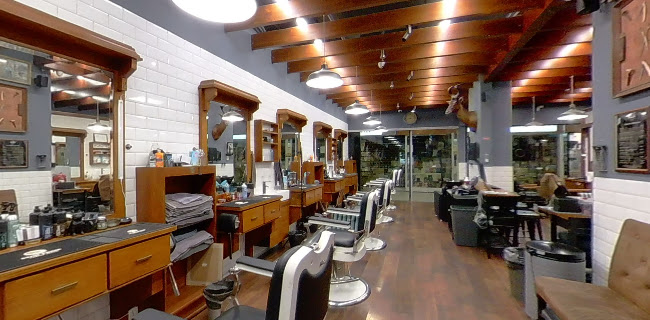 Hozzászólások és értékelések az Barber Shop Budapest Mammut-ról
