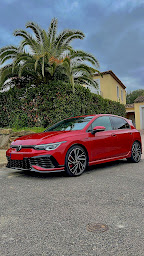 Photo n°17 de ANGELAUTO à Sainte-Maxime (Vendeur de voitures d'occasion)