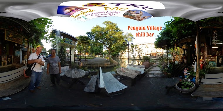 Penquin Village chill bar, Author: Happi Mess