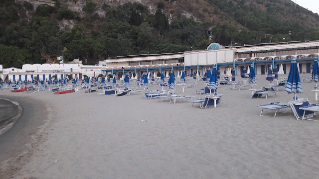 Copanello Beach