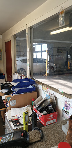 Holywell Garage Services Ltd - Thumbnail