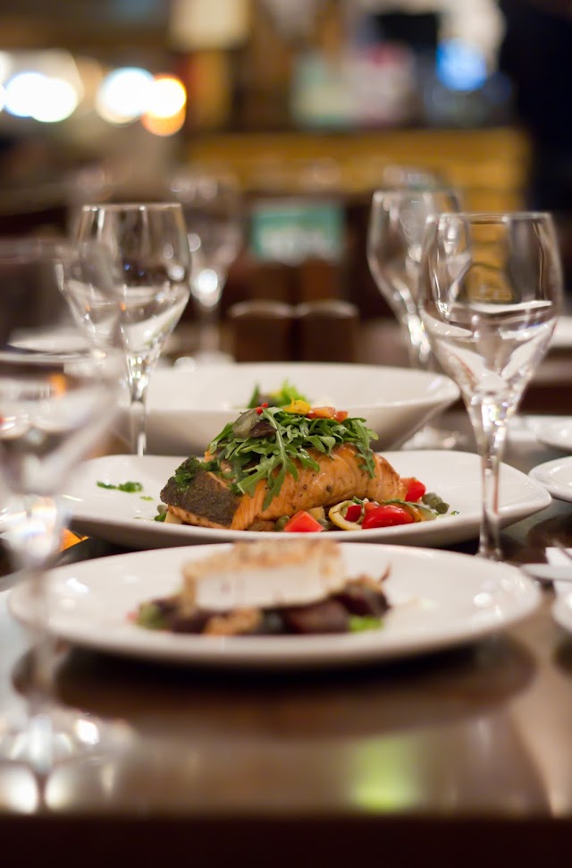 Stone Cave Restaurant Dalston / Hackney
