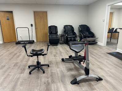 Elevate Spine & Wellness Center — clinic in Akron