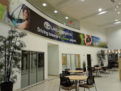 Photos of Lakeland Toyota