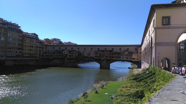 Ponte Vecchio Florence Srl