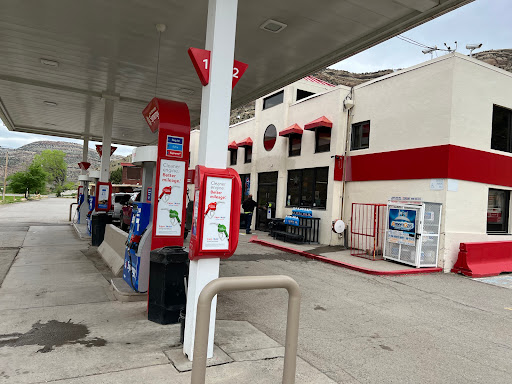 Exxon Truck Stop - Palisade - Thumbnail