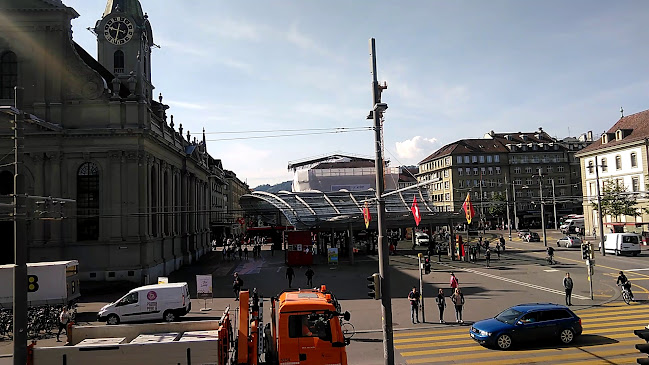 Bahnhof Bern - Thun