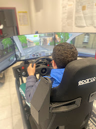 Photo n°7 de NJ conduite auto moto ecole à Berre-l'Étang (Moto-école)