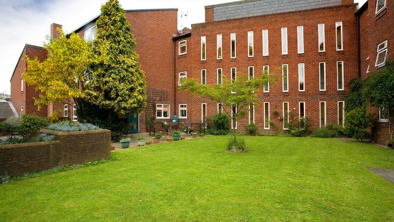 Anchor - Old Viaduct Court photo 3