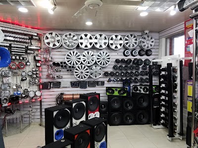 Photos of Chencho Auto Sonido