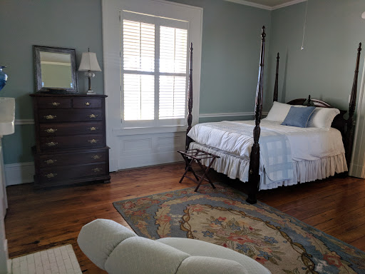 The Barr House Inn - Thumbnail