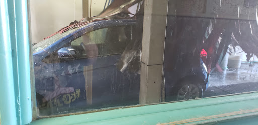 Queen Ann Car Wash - Thumbnail