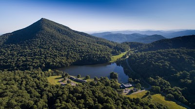 Peaks of Otter Lodge