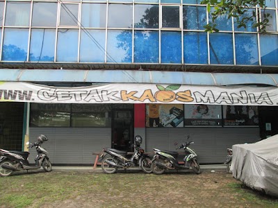 clothing-store