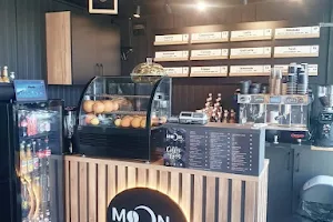 Moon Cafe Iaslovat image