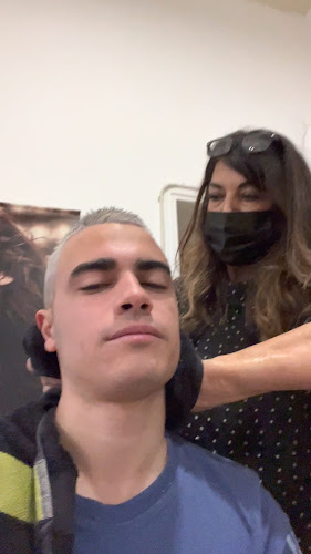 Αξιολογήσεις για το Franca Hair Studio στην Ερμούπολη - Κουρείο