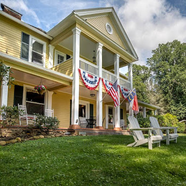 The Yellow House On Plott Creek Road by null