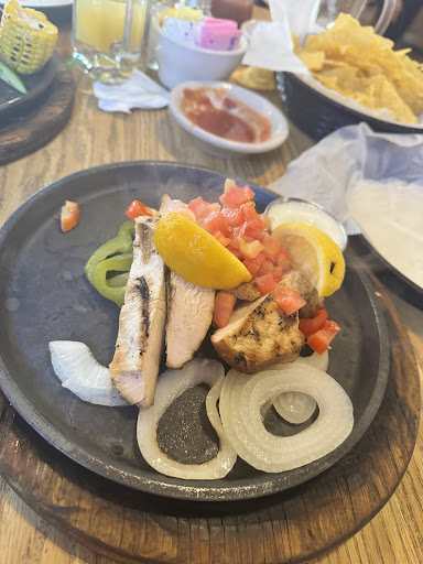 Zapata's - Visual