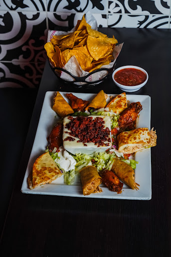 Casa Amigos Authentic Mexican Restaurant - Thumbnail