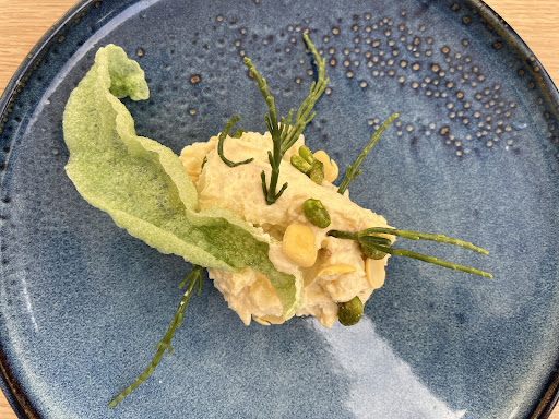 CARVÓN - Visual