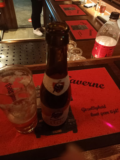 Café Taverne - Thumbnail
