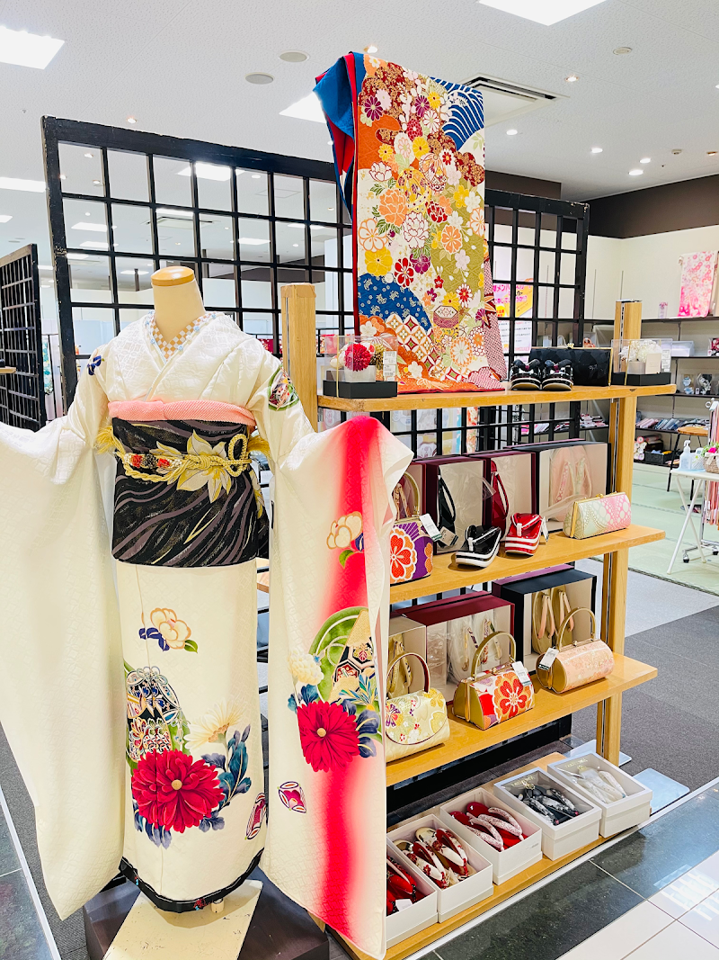 振袖店 きもの唐草屋 フジグラン石井店 徳島