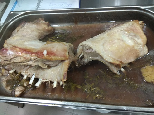 Roots Hotel and Wine Bar - Хотел