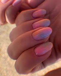 Photo n°3 de Mystery Nails à Lancié (Salon de manucure)