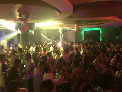 Photos of Dubai Club 2.5