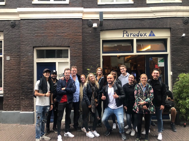 Who Is Amsterdam Tours by null