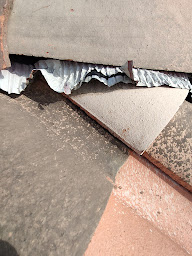 Photo n°8 de Artisan Fayard Firmin - Couvreur charpentier 82 | Réparation Nettoyage Toiture Faîtage Peinture Tarn-et-Garonne Montauban à Montauban (Couvreur)