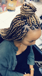 Photo n°15 de Fantasia coiffure afro à Toulon (Salon de coiffure)