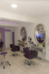 Photo n°14 de L'instant Cosy - Caroline V à Moissac (Salon de coiffure)