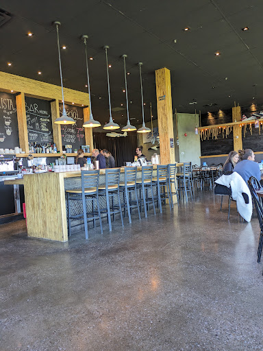 Le Bistro M. - Visual