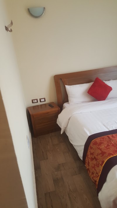 Photos of Rewda Hotel