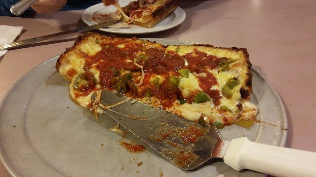 Loui's Pizza