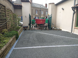 Photo n°9 de Nature Et Création à Lys-Haut-Layon (Entrepreneur spécialisé dans les systèmes d'arrosage de pelouse)