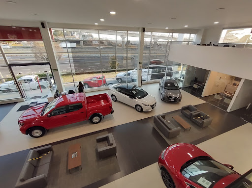 Nissan Los Encinos - Thumbnail