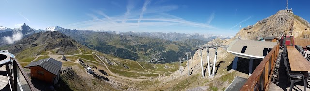 Les Pierres Plates
