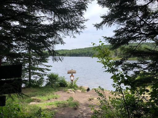 Stratton Pond Trail Parking - Thumbnail